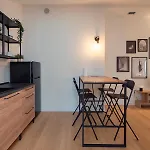 Xenia - 2rooms In Via Petrella 4 E Milano