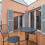 Xenia - 2rooms In Via Petrella 4 E Appartamento