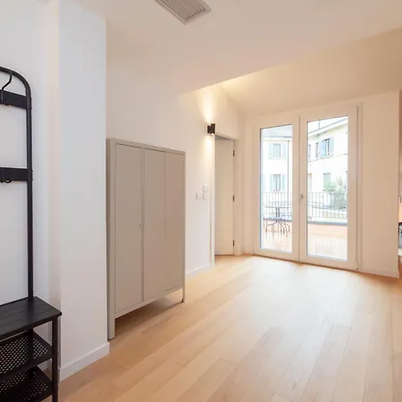 Xenia - 2rooms In Via Petrella 4 E Apartamento